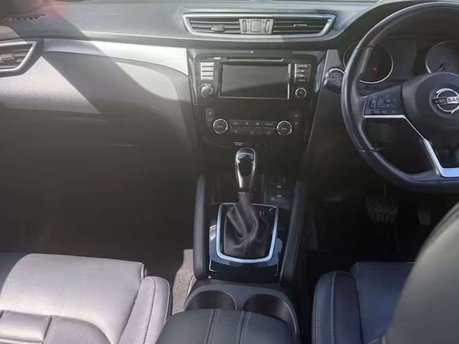 Nissan Qashqai 1.3 DIG-T Tekna+ SUV 5dr Petrol DCT Auto Euro 6 (s/s) (160 ps) 25