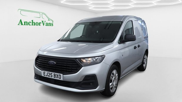 Ford Transit Connect AUTO SWB L1H1 Low Roof Trend Air Con Sensors Cam EURO 6 NO VAT 1