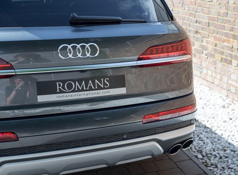 Audi SQ7 26