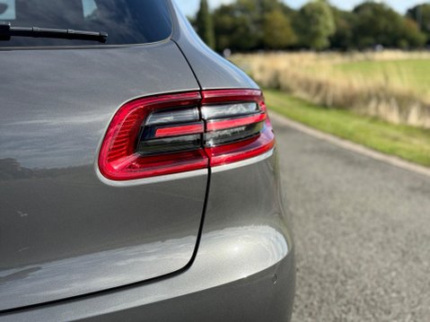 Porsche Macan 3.0 TD V6 S PDK 4WD Euro 6 (s/s) 5dr 88