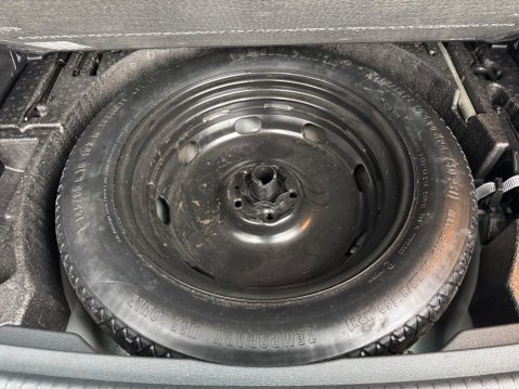 Volkswagen Tiguan 2.0 TDI SE Navigation DSG 4Motion Euro 6 (s/s) 5dr 51