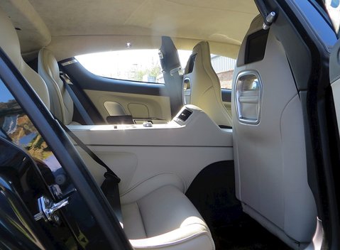 Aston Martin Rapide 12