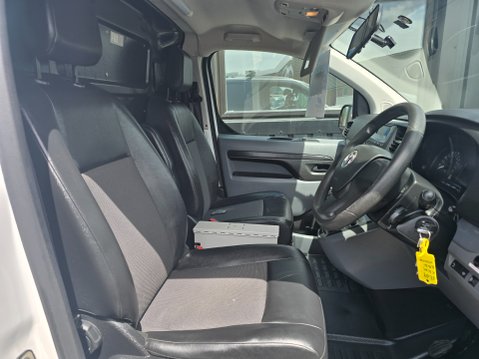 Vauxhall Vivaro L1H1 2900 EDITION S/S 9