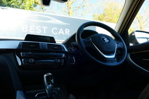 BMW 3 Series 2.0 320D Sport Auto 5dr 32