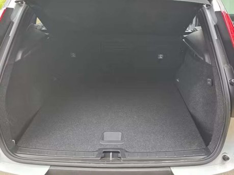 Volvo XC40 1.5h T5 Twin Engine Recharge 10.7kWh R-Design Pro SUV 5dr Petrol Plug-in Hy 26