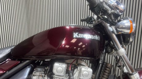 Kawasaki Zephyr 1995 GREAT RUNNING CLEAN PROJECT BIKE 550CC CUSTOM RETRO 8