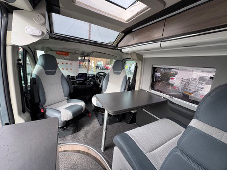 Swift Carrera 184 4 berth Automatic 21