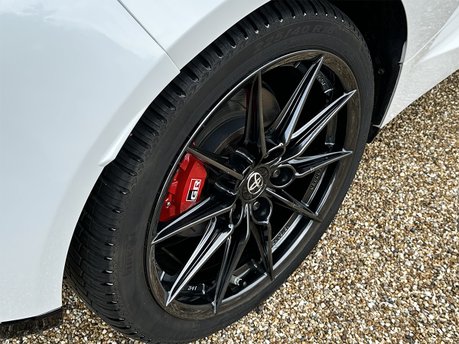 Toyota Yaris GR-Y CIRCUIT 38