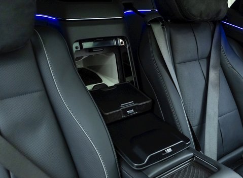 Mercedes-Benz GLS 600 14