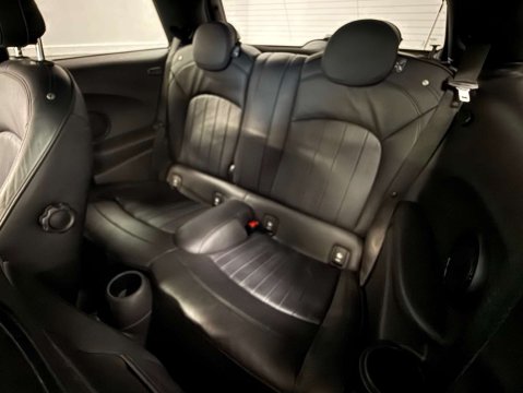 Mini Hatch 2.0 John Cooper Works 3dr 36