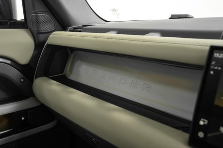 Land Rover Defender 3.0 D250 MHEV X-Dynamic HSE SUV 3dr Diesel Auto 4WD Euro 6 (s/s) (250 ps) 13