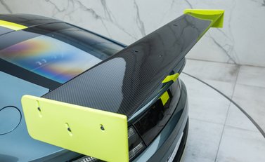 Aston Martin Vantage AMR Pro 48