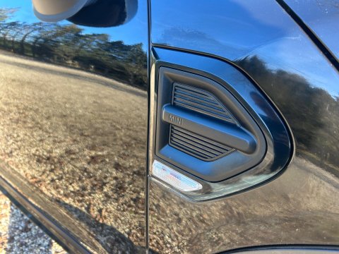 Mini Countryman 1.5 Cooper Classic Euro 6 (s/s) 5dr 49