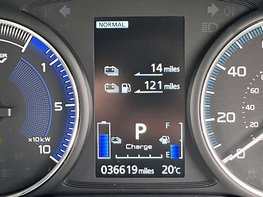 Mitsubishi Outlander 2.4 Outlander Dynamic PHEV CVT 4WD 5dr 24