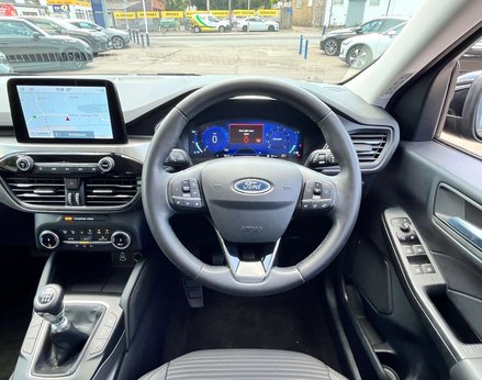 Ford Kuga 1.5 Kuga Titanium Edition 5dr 18