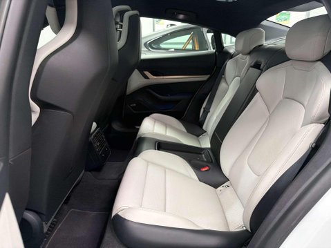 Porsche Taycan Performance 79.2kWh 4S Saloon 4dr Electric Auto 4WD (530 ps) 38