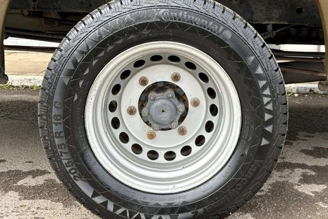 Mercedes-Benz Sprinter 519 4x4 14 Str Minibus with Air Con - Ex MOD 42