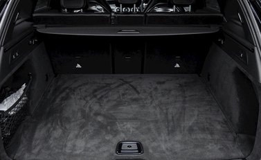 Mercedes-Benz GLC 63 S 4Matic 32