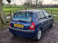 Renault Clio EXPRESSION 16V 5
