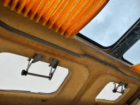 Volkswagen Transporter Dormobile Campervan 62