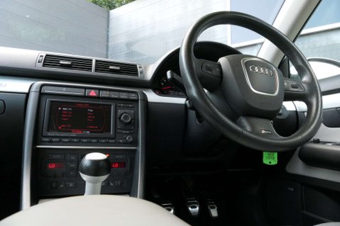 Audi A4 4.2 RS 4 Quattro 4WD 5dr 33