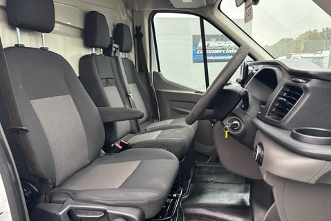 Ford Transit 350 Drw L3 170 ps Utility Cab Tipper - Tow Axle / Air Con 4