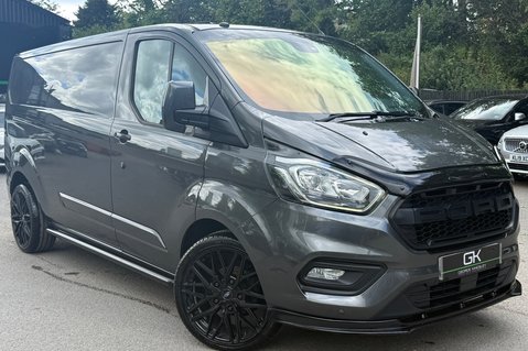 Ford Transit Custom 300 LIMITED P/V L2 H1 - NO VAT -LONG WHEEL BASE -20 INCH ALLOYS - BODYKIT 1
