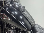 Harley-Davidson Softail HARITAGE FLSTC 1690 2013 CUSTOM BUILD SHOW BIKE LOW CRUISER 23