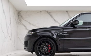 Land Rover Range Rover Sport HST 30