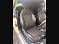 Mini Convertible 1.6 Cooper 2dr 15