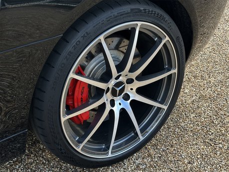 Mercedes-Benz SLS AMG Coupe 38