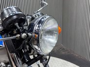 Triumph Bonneville JUBILEE 1977 ONLY 8K STUNNING CLASSIC BIKE NEW MOT 21