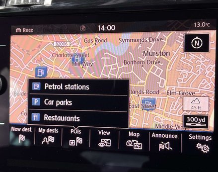 Volkswagen Golf 2.0 Golf R TSi 4WD 5dr 34