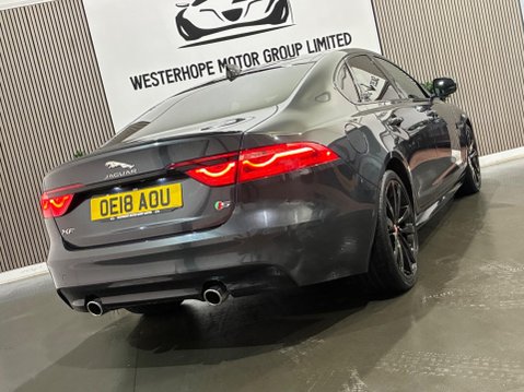 Jaguar XF 3.0d V6 S Auto Euro 6 (s/s) 4dr 28