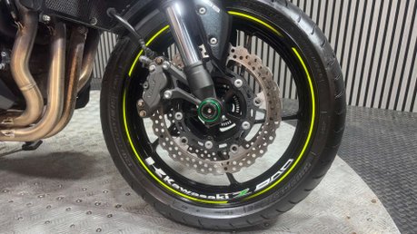 Kawasaki Z900 2019 69 PLATE FULL AKRAPOVIC ONLY 15K STUNNING NAKED BIKE 20