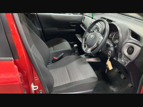 Toyota Yaris 1.3 Yaris Icon+ VVT-i 5dr 17