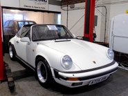 Porsche 911 CARRERA 3.2 TARGA 28