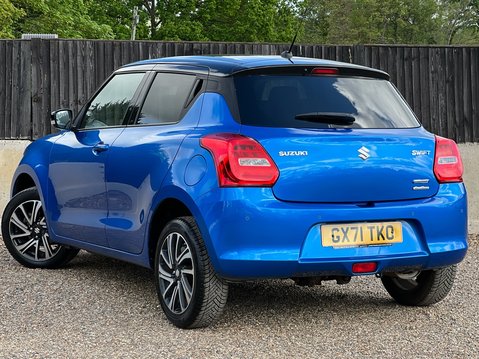 Suzuki Swift SZ5 DUALJET ALLGRIP MHEV 2