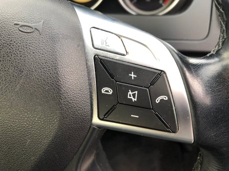 Mercedes-Benz C Class C220 CDI BLUEEFFICIENCY SE EDITION 125 automatic 61,000m £165 tax 22