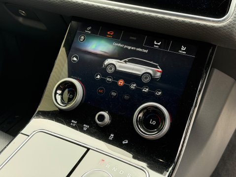 Land Rover Range Rover Velar R-DYNAMIC S 20