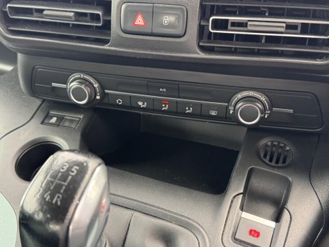 Citroen Berlingo 1.5 BlueHDi Flair M MPV Euro 6 5dr 22