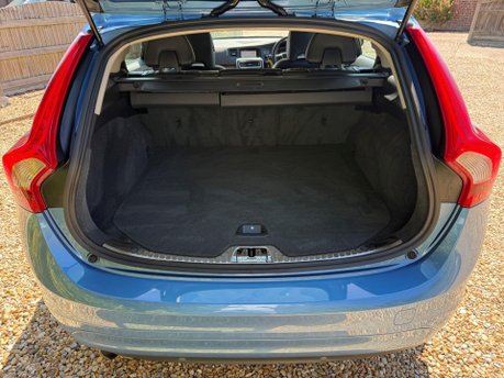 Volvo V60 2.0 D4 SE Lux Nav Geartronic Euro 5 (s/s) 5dr 20