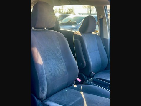 Toyota Estima 7