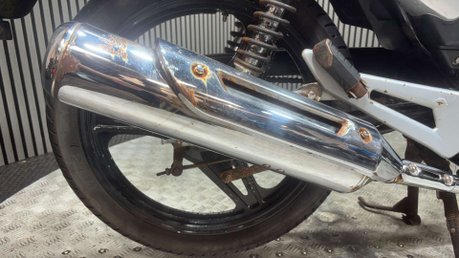 Yamaha YBR 125 2005 20K CARBED MODEL PROJECT LEARNER BIKE 125CC 25