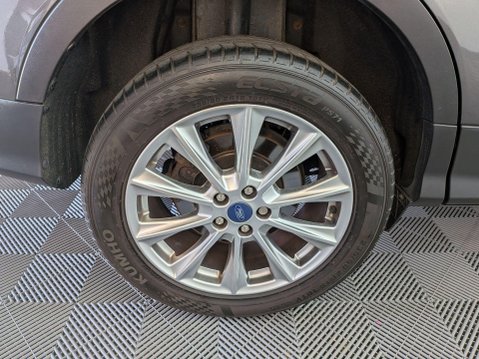 Ford Kuga 1.5 TDCi EcoBlue Titanium Edition Euro 6 (s/s) 5dr 27