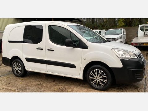Peugeot Partner 1.6 BlueHDi 744 S Crew Van 6dr Diesel Manual L2 (113 g/km, 100 bhp) 8