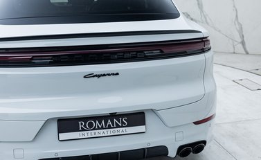 Porsche Cayenne V6 E-HYBRID Coupe 32