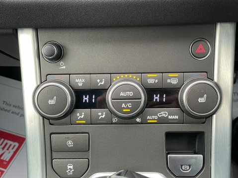 Land Rover Range Rover Evoque 2.0 eD4 SE Tech FWD Euro 6 (s/s) 5dr 29
