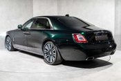 Rolls-Royce Ghost V12. FULL PPF. STARLIGHT. H, C & M SEATS. REAR ENTERTAINMENT. HUD. 6