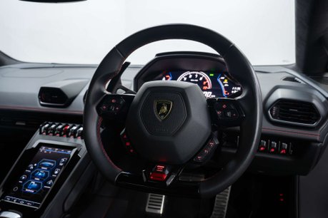 Lamborghini Huracan 5.2 Huracan Evo LP 640-4 Semi-Auto 4WD 2dr 23